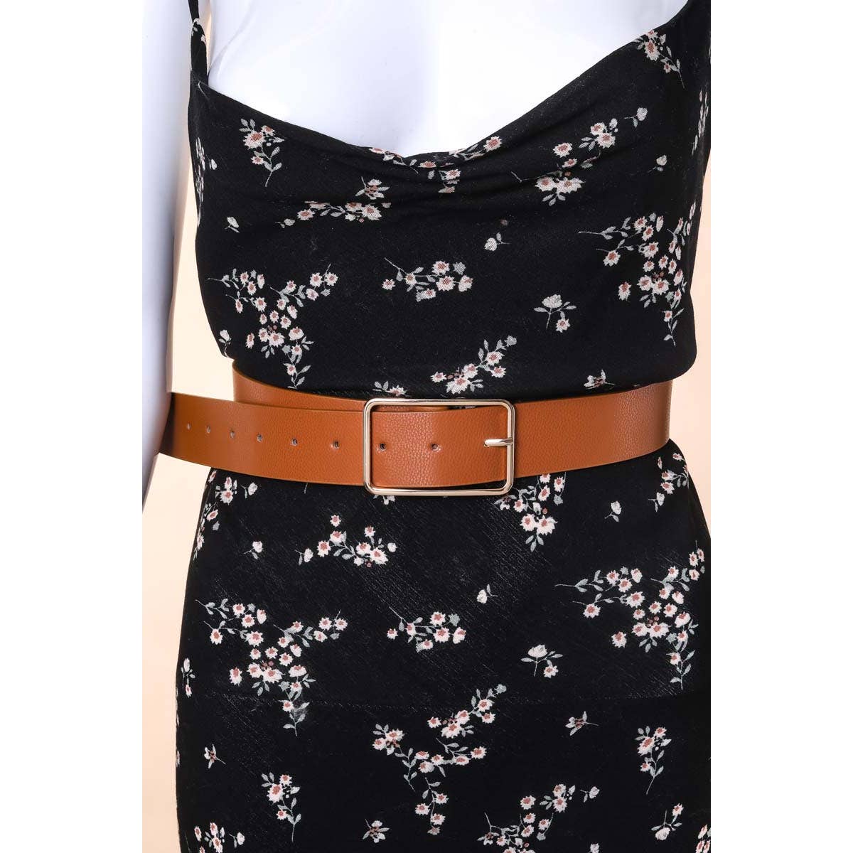 Faux Leather Rectangle Cutout Buckle Fashion Belt: BR