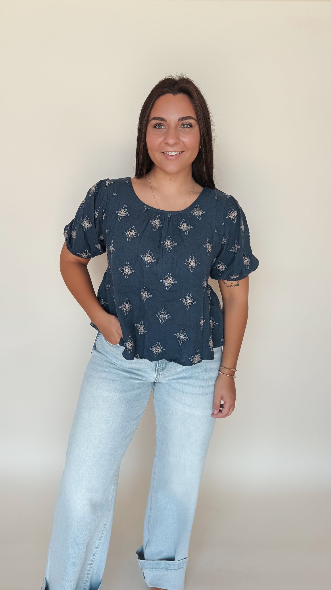 Tie Back Embroidered Bubble Sleeve Peplum Top