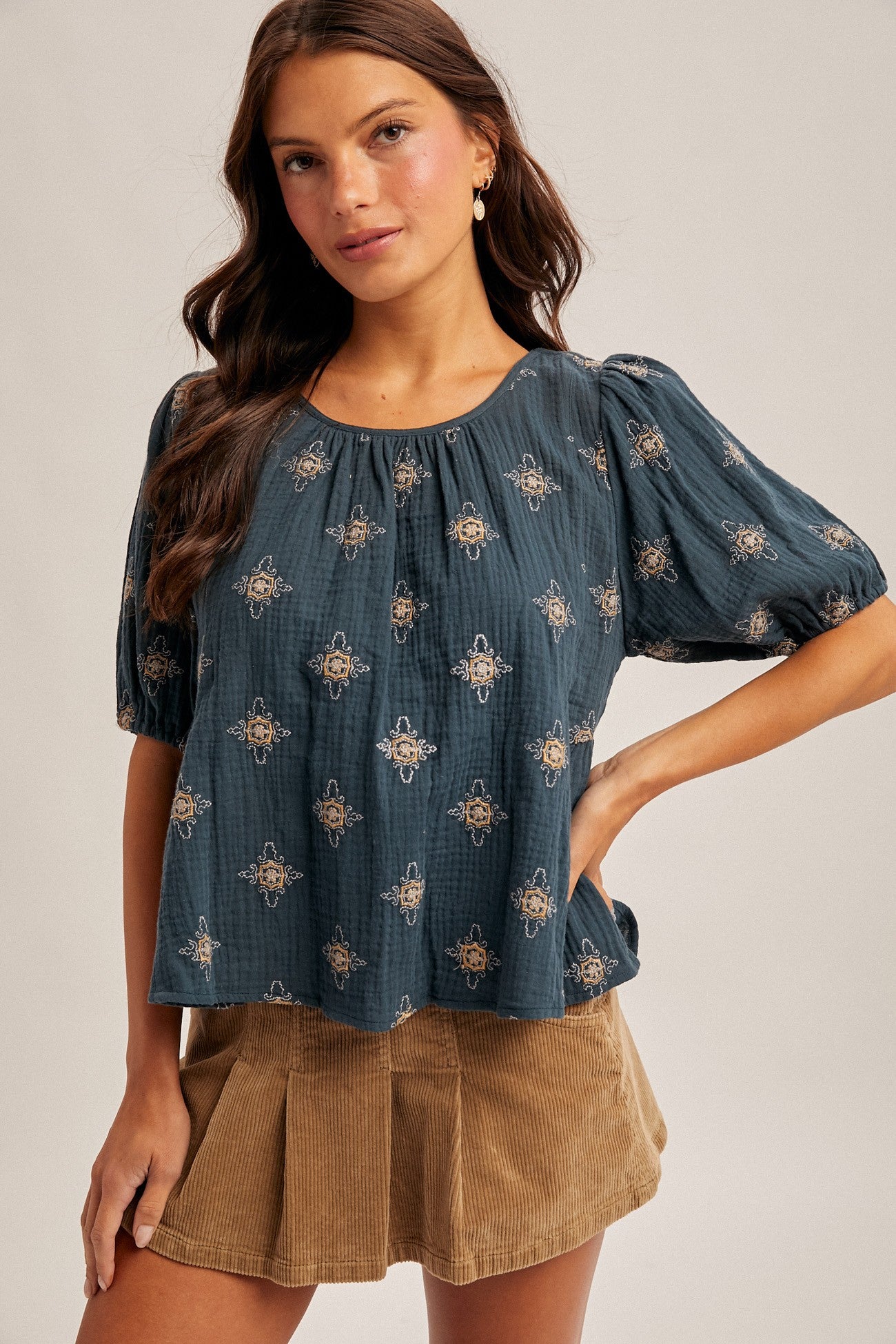 Tie Back Embroidered Bubble Sleeve Peplum Top