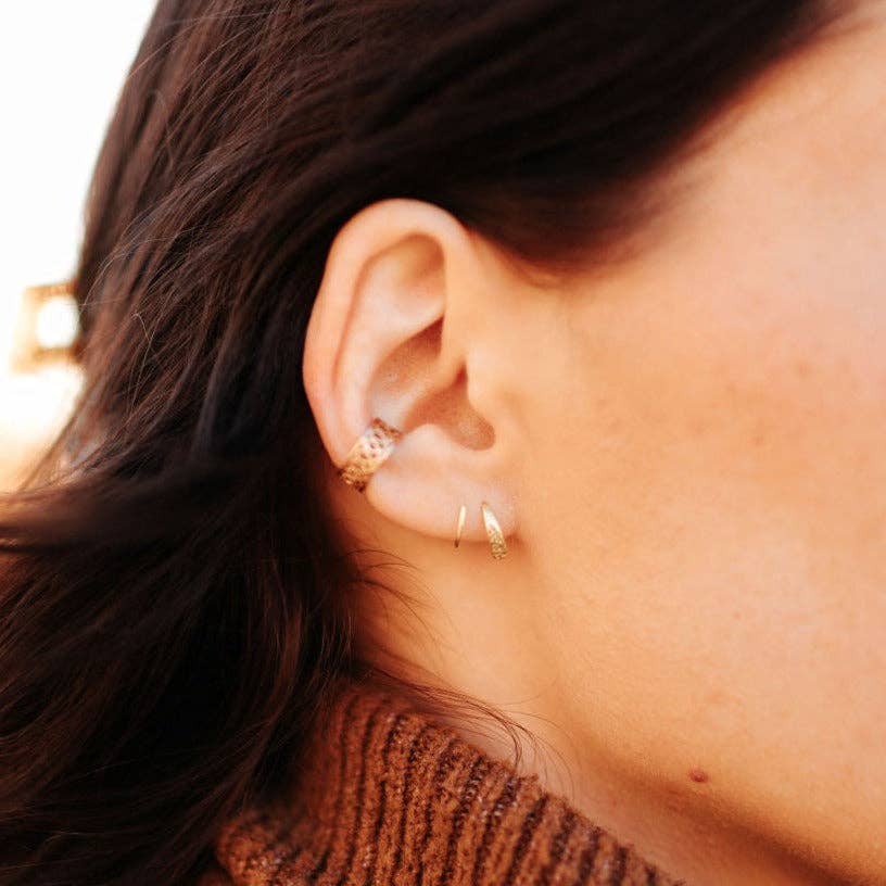 Double Twist Earrings: Gold
