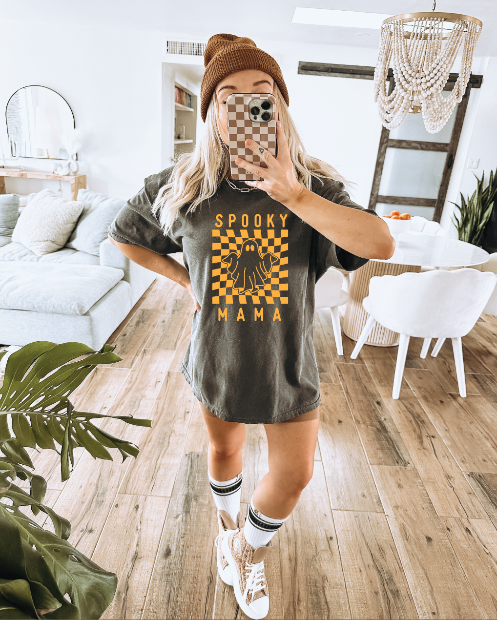 Spooky Mama - Halloween Tee: White