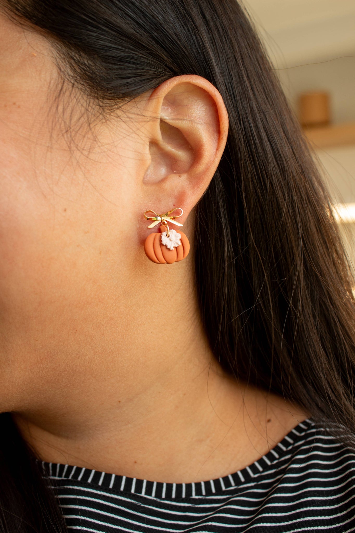 Fall Bow Pumpkin and Ghost Mini Dangles: Ghost