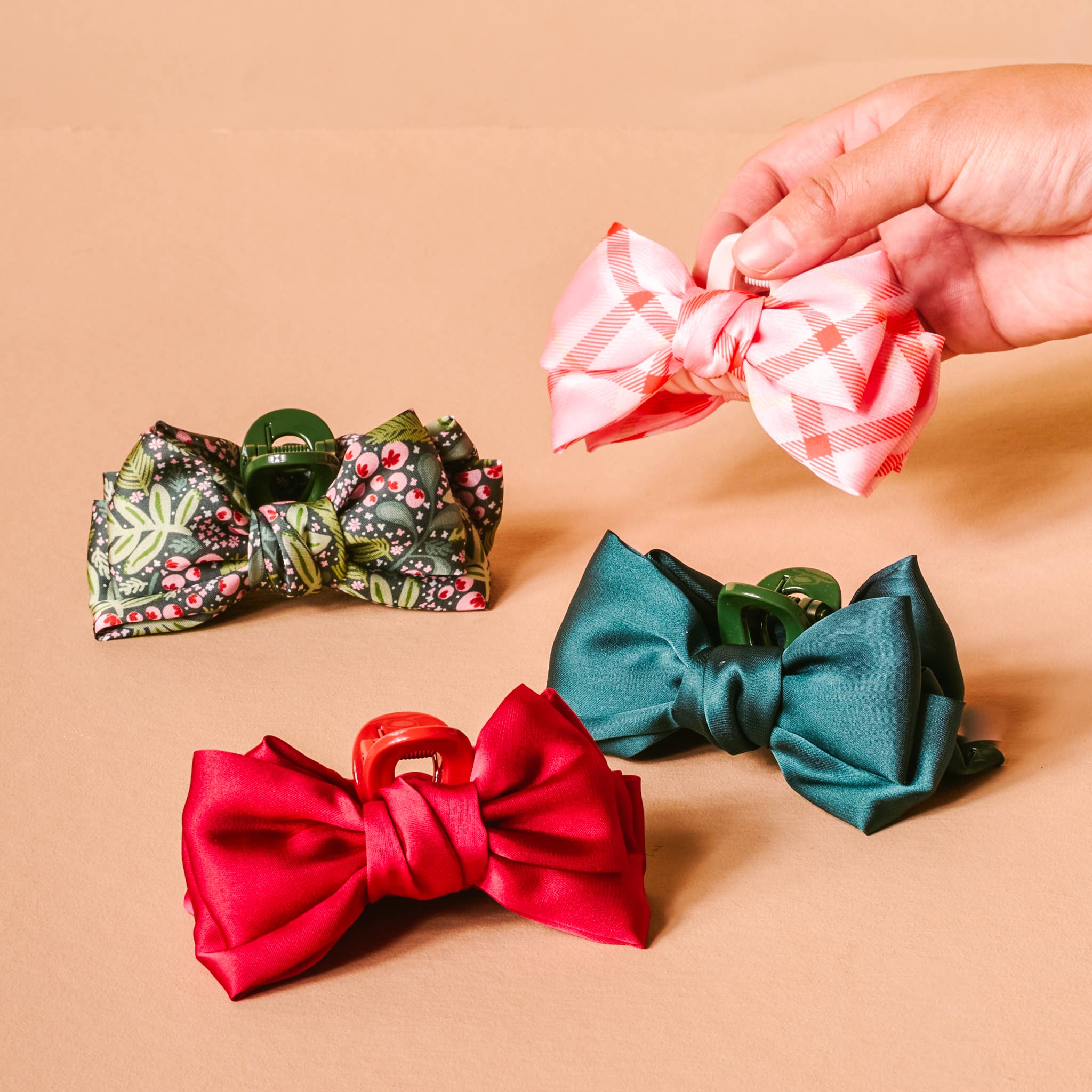 Mini Satin Bow Claw Clip-Jolly Sprig