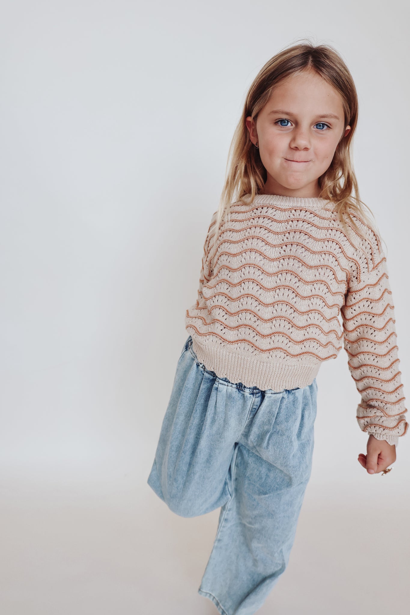 TWEEN GIRLS KIDS CREW NECK WAVY POINTELLE L/S SWEATER