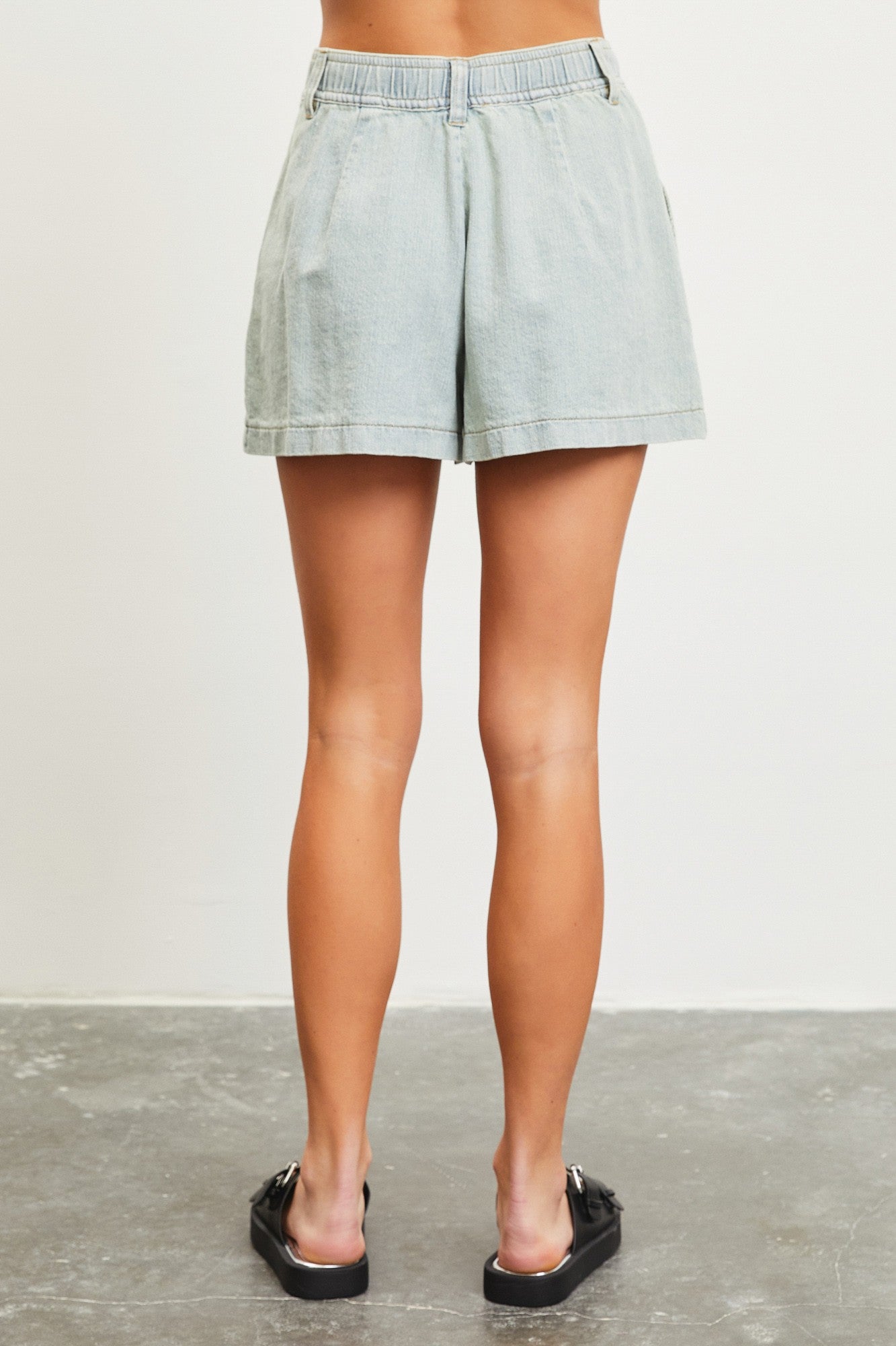 Elastic Waist Light Denim Shorts