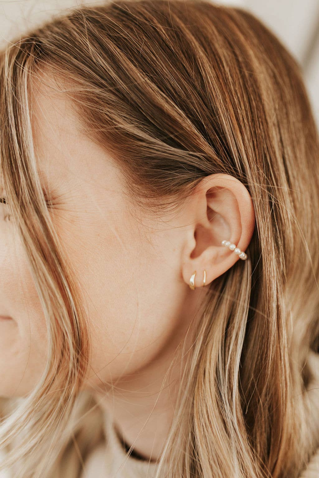 Double Twist Earrings: Gold
