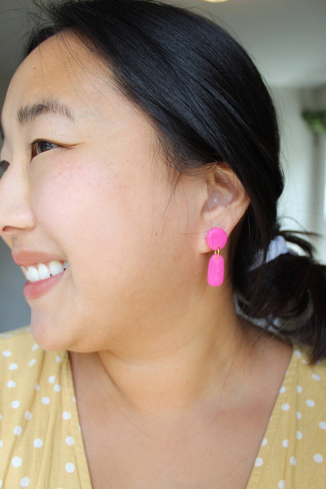 Evie Mini Dangles: Hot Pink